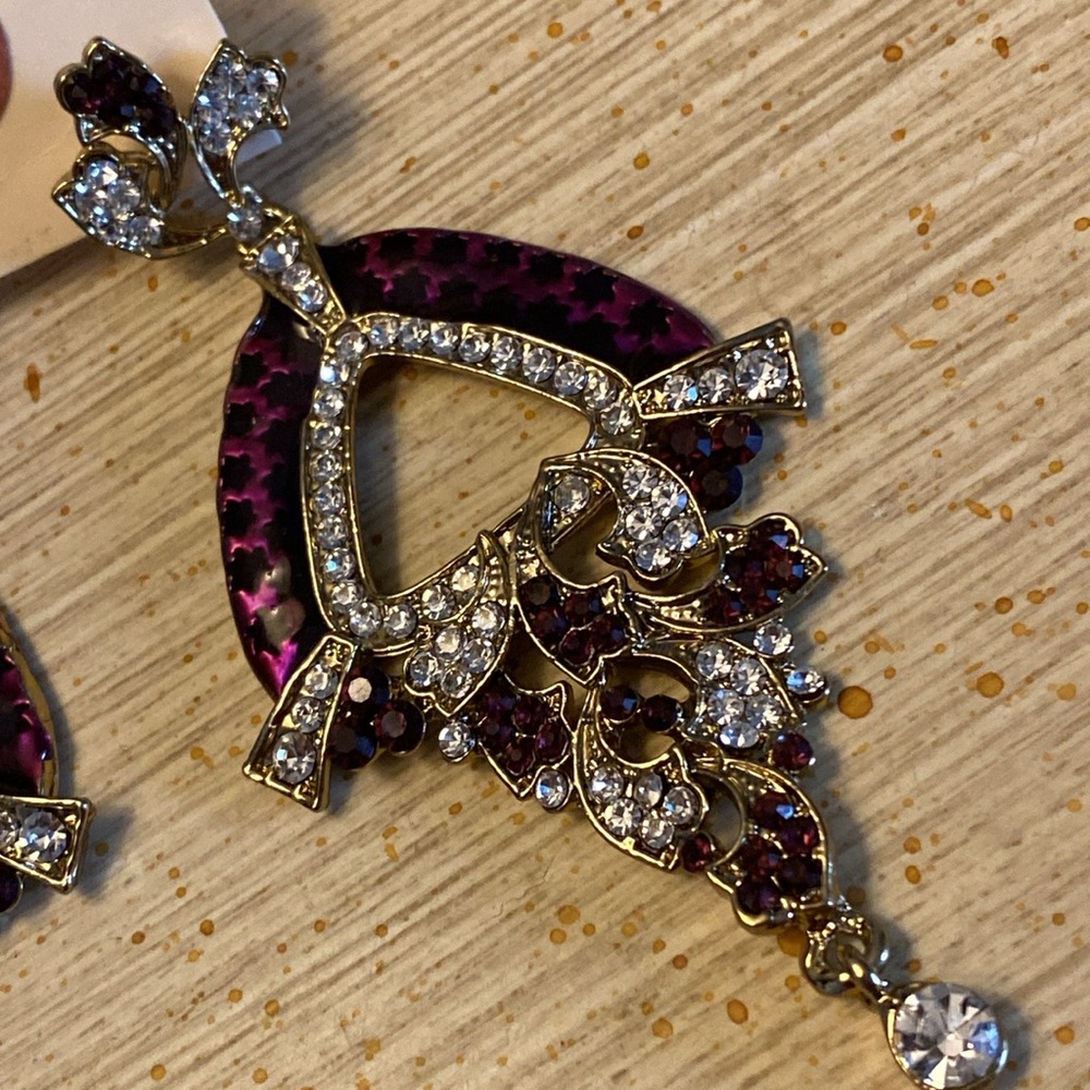 Vintage-Style ‘Wow’ Statement Earrings